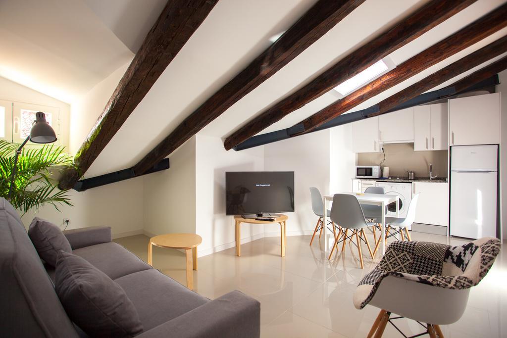 Apartment In Malasana มาดริด ภายนอก รูปภาพ